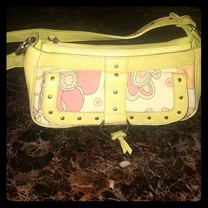 🐥🦋Wilson Leather purse🌻🌼